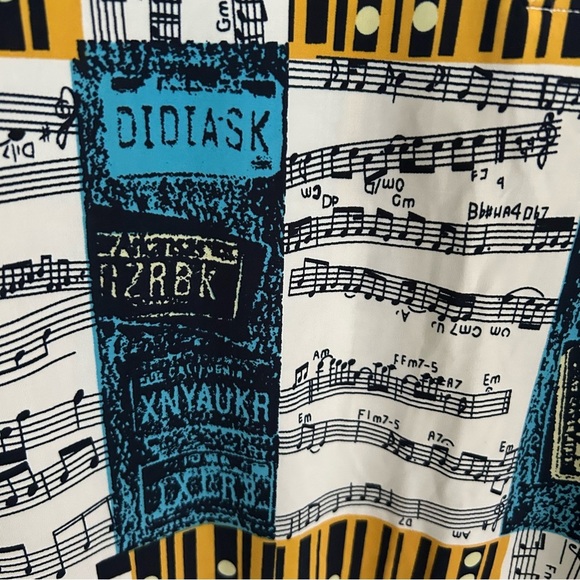 Men's V.8 club shirt Black, Blue, Gold and white - Picture 3 of 6